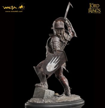 Weta ~ The Lord of The Rings: Uruk-hai Swordsman 1/6th Scale Statue - Image 7